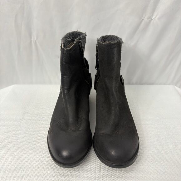 Sorel Boots Womens Size 7 Black Lolla Ankle Booties Leather Buckle Side Zip - Picture 3 of 12